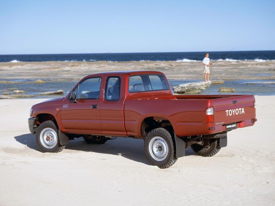  Toyota Hilux Xtra Cab 2001 года  (AU) (фото 3 из 3)